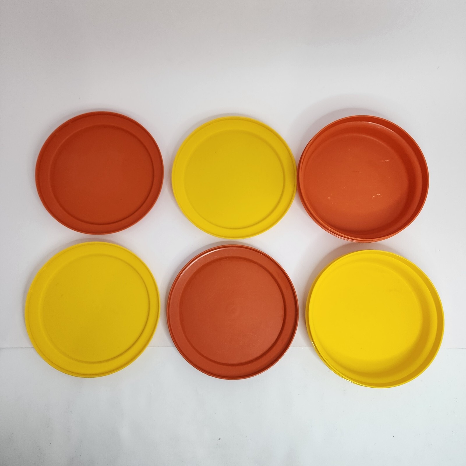 Tupperware Seal N Serve Bowls Vintage Orange Yellow - 2 Bowls 1206 4 Lids 1207