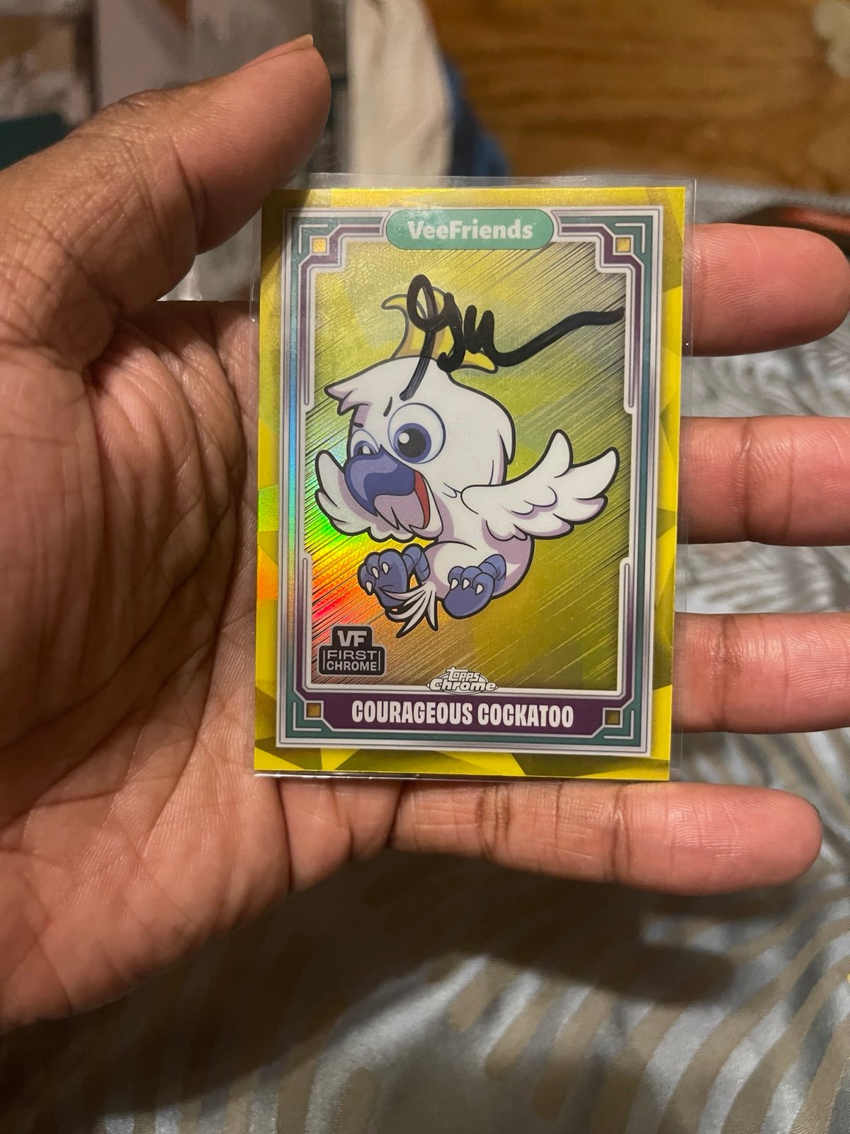 VeeFriends First Chrome Topps “Courageous Cockatoo”( Yellow Refractor ) *Signed*