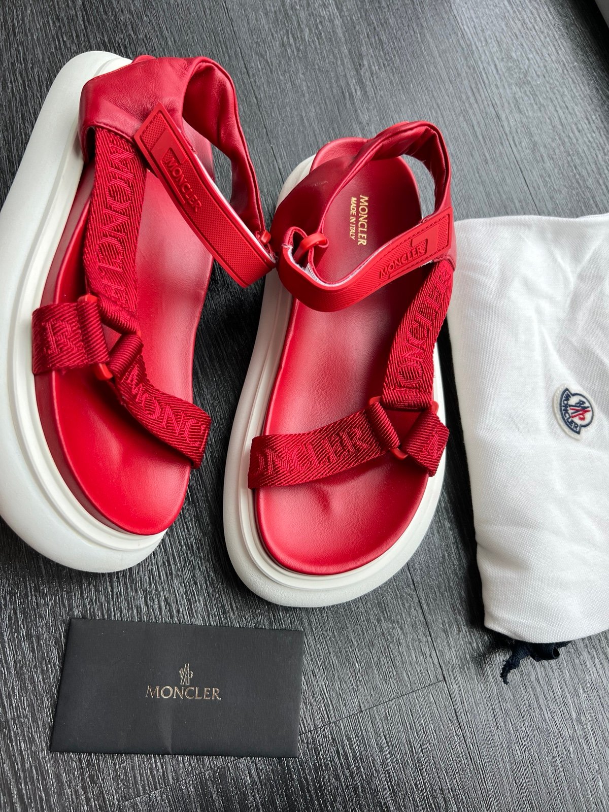 Moncler logo catura Sandals size38