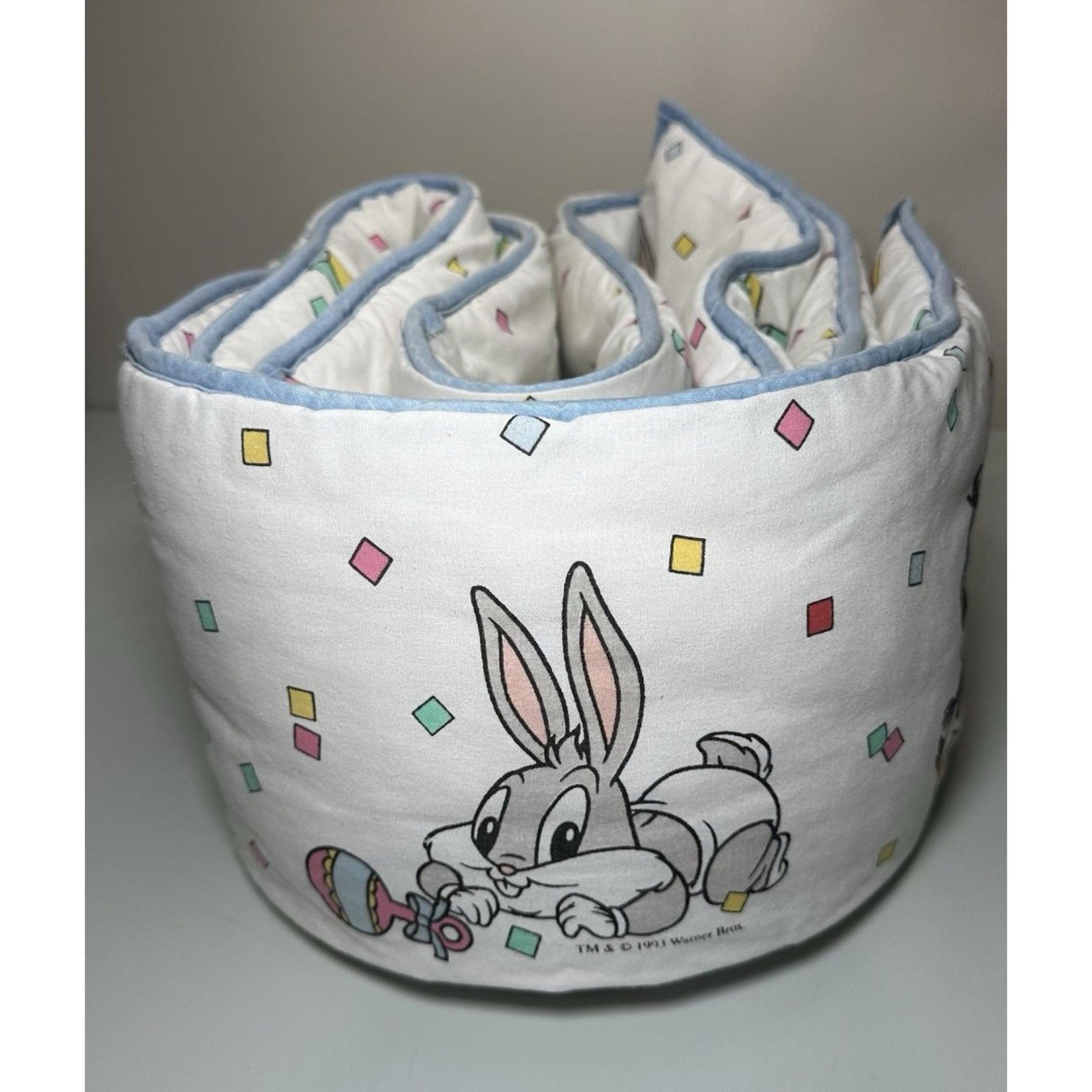 VTG ‘93 Baby Looney Tunes Nursery Bedding, Bugs, Tweety, Sylvester, Daffy