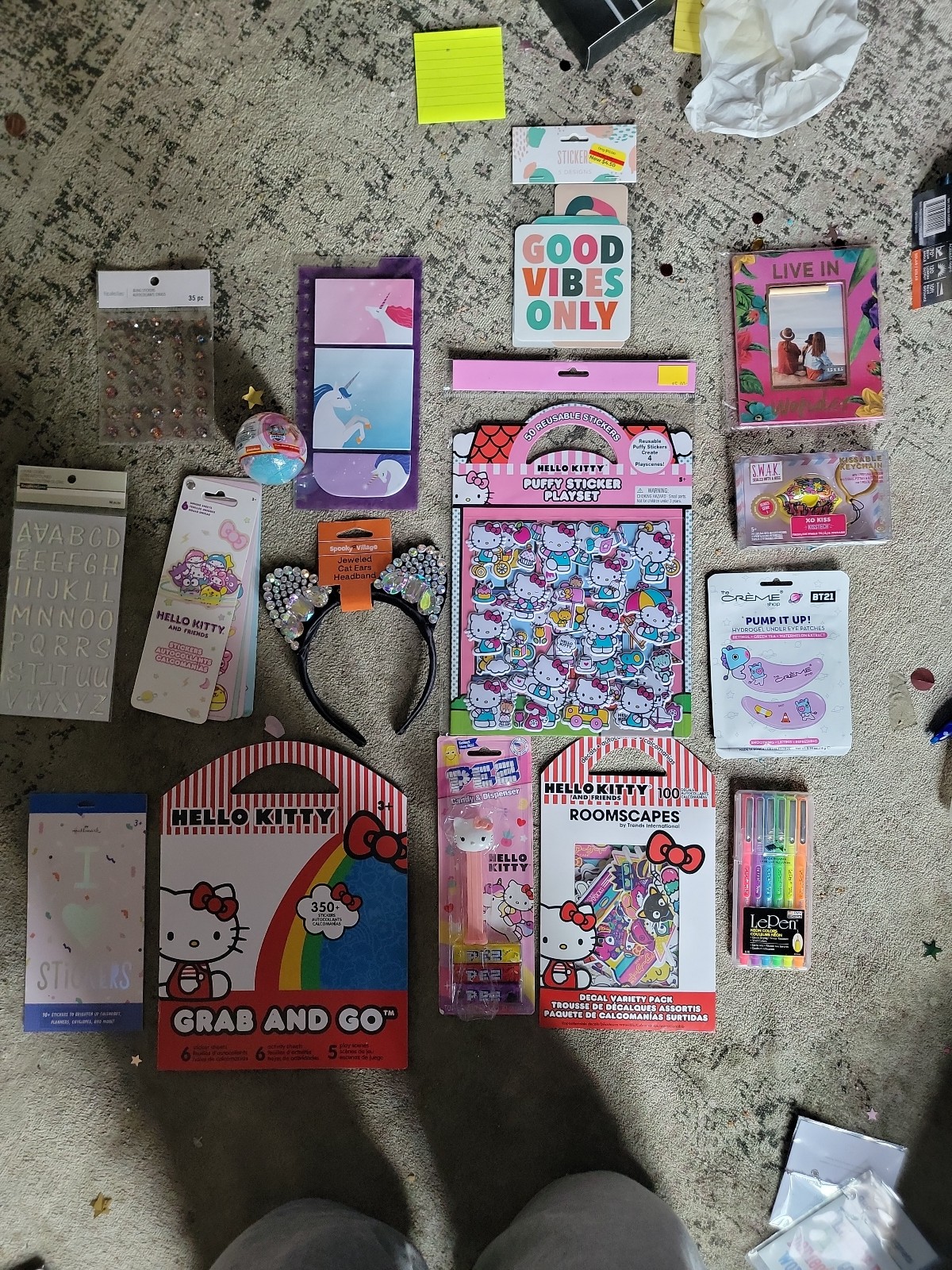 Hello kitty art pack