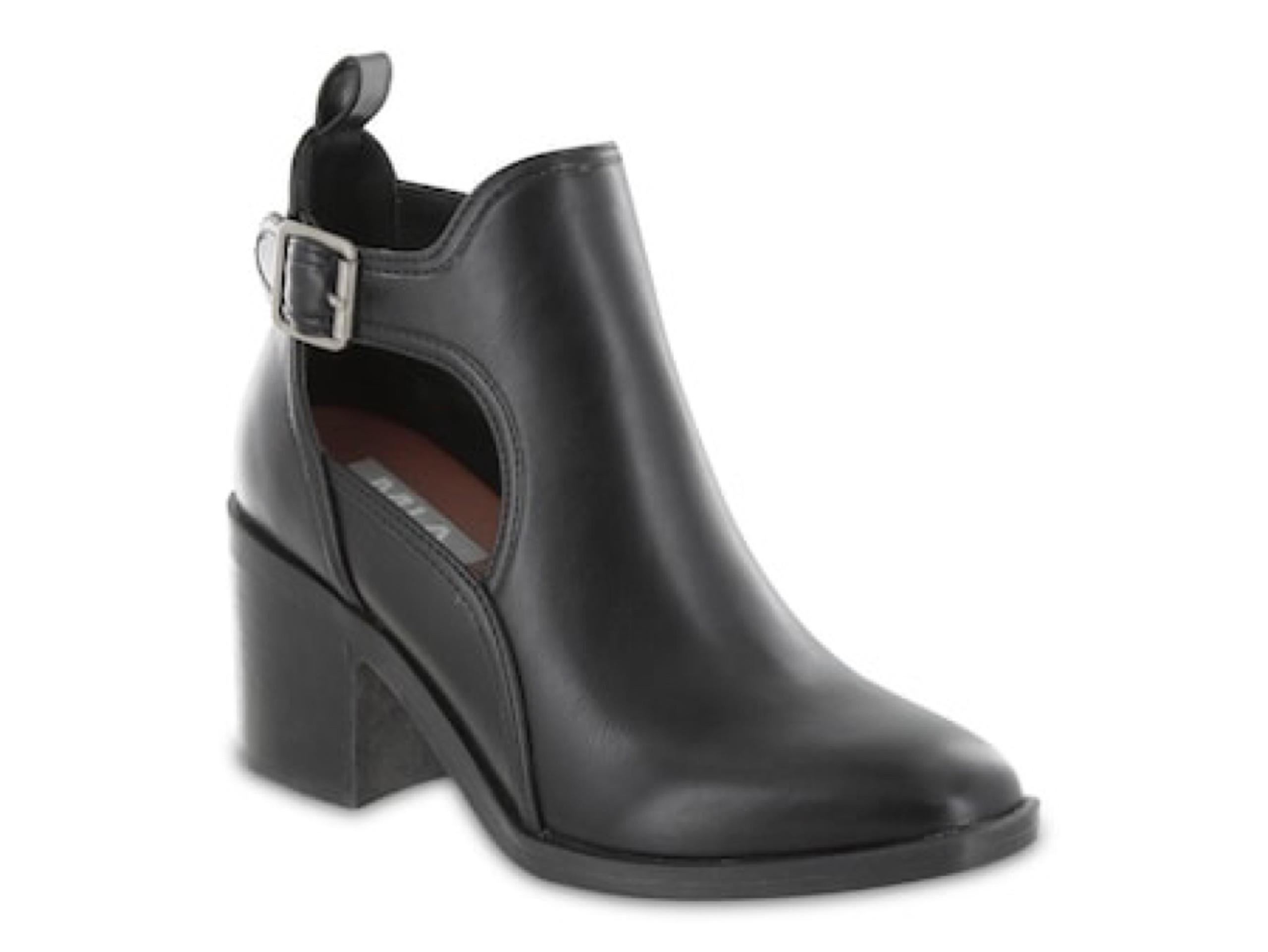 Mia | NWT Black Healed Cutout Eden Bootie sz 6.5