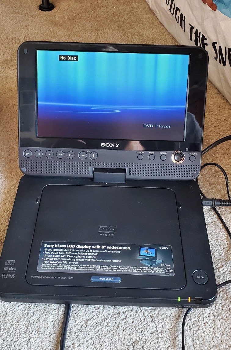Sony Portable DVD Player Nice!