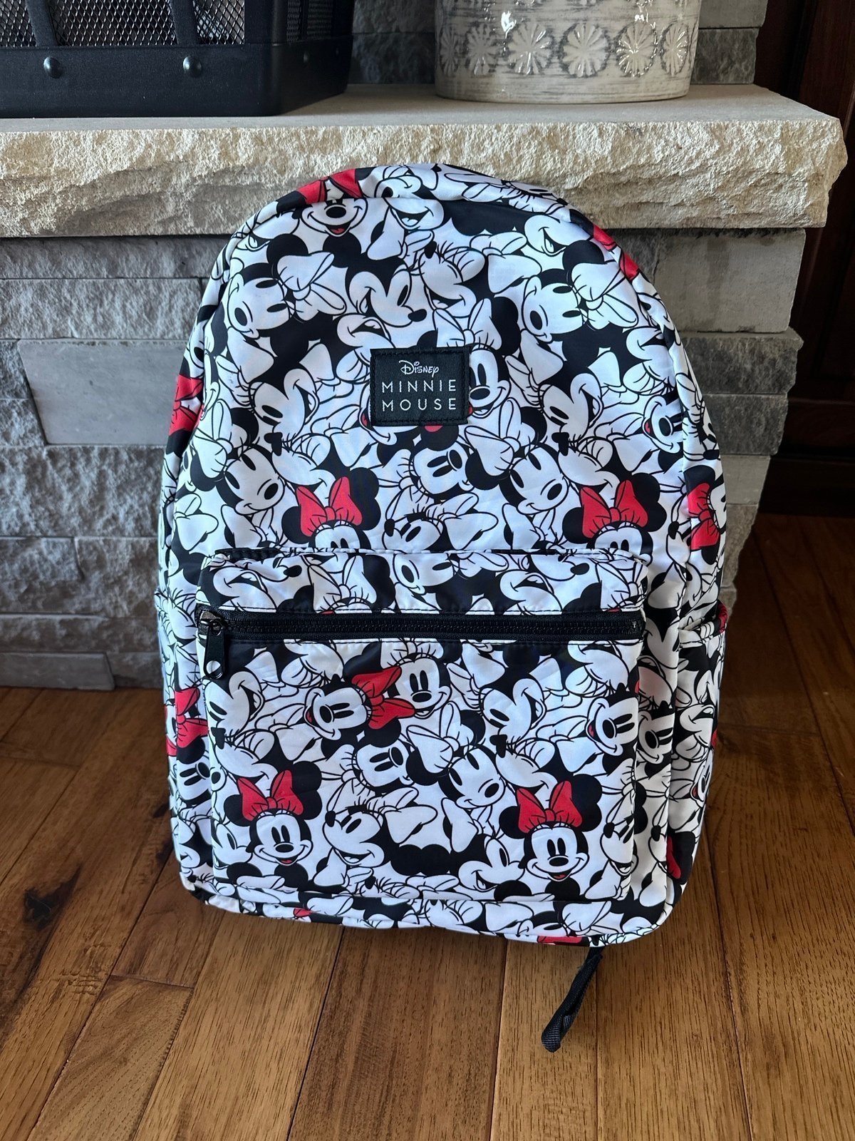 Minnie Mouse Disney Full size backpack white, black & red Bioworld