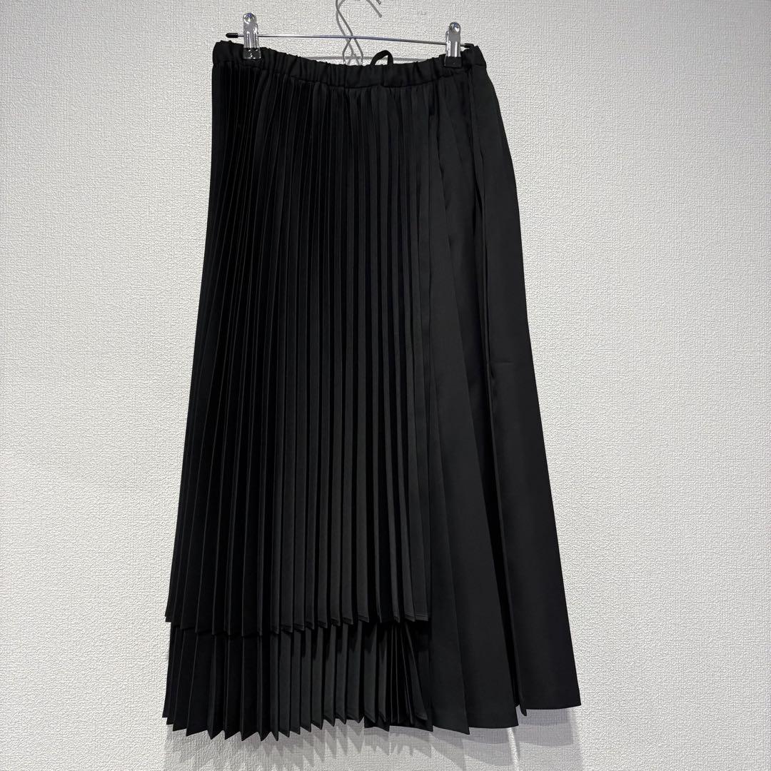 【Excellent Condition】DEAR DANSKIN Pleated Skirt Black