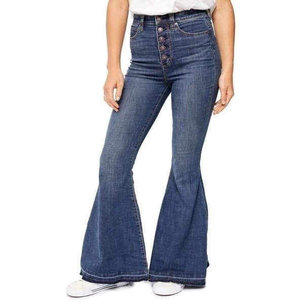 Free People Irreplaceable Flare Jeans in Size 32