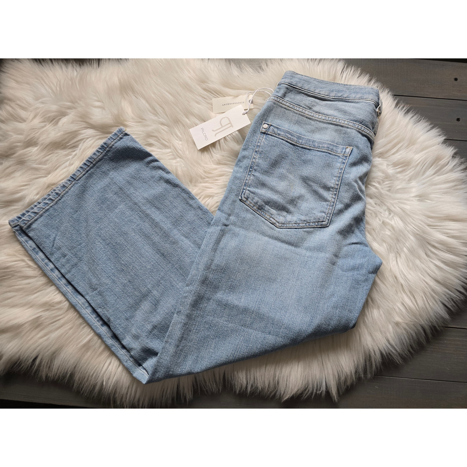 Pilcro High-Rise Blue Retro Flare Jeans - New 27 waist
