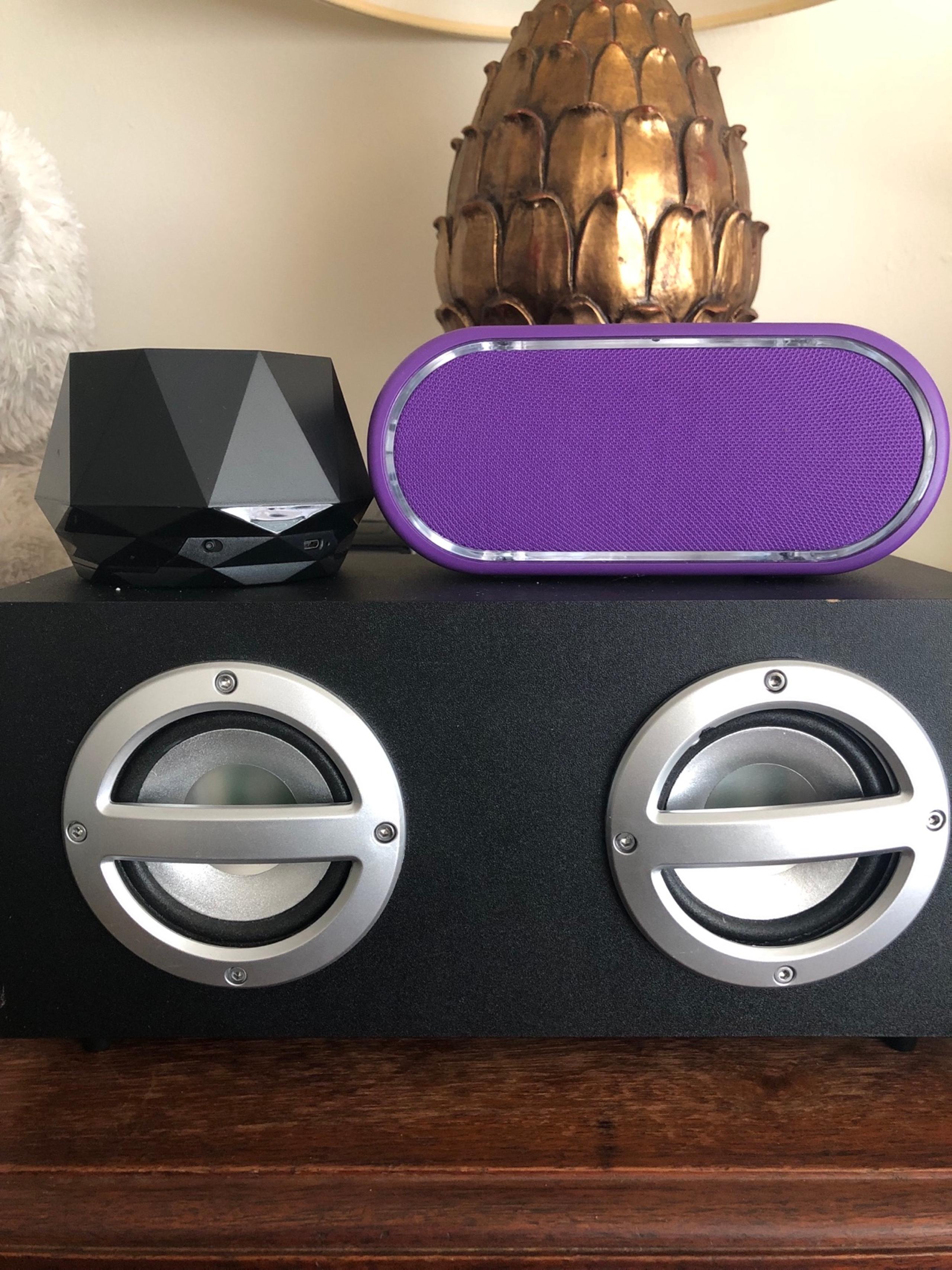 POLAROID WIRELESS SPEAKERS LOT