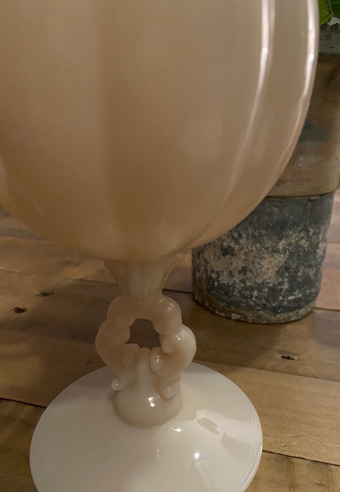 1930's CAMBRIDGE CROWN TUSCAN KEYHOLE STEM ~ IVY BALL VASE, 8.5 TALL