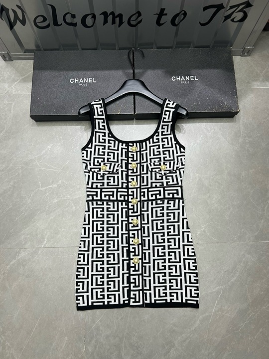 dresses