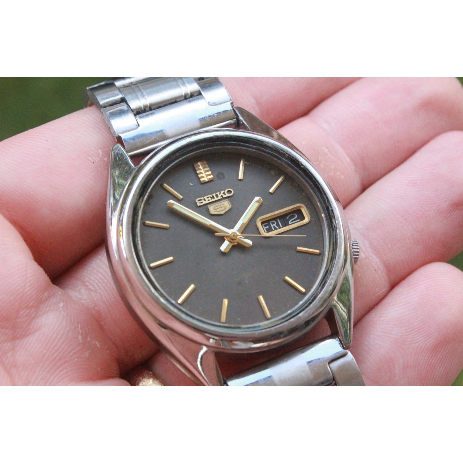 Vintage 1971 Seiko Automatic Mens Silver Watch W/daydate & Gold accents
