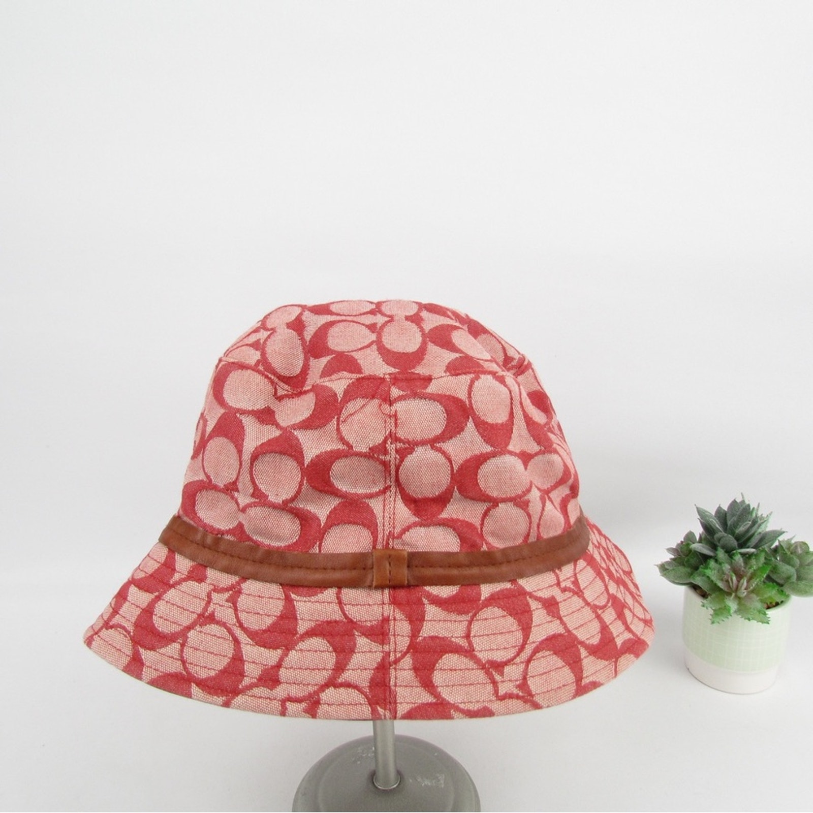 Coach Signature Red Hat