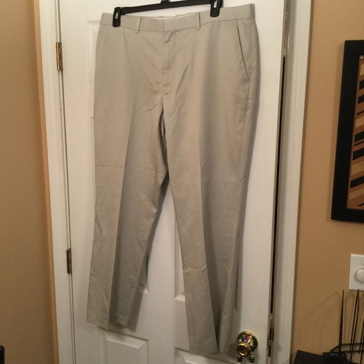 Perry Ellis 38x30 Khaki Dress Pants EUC