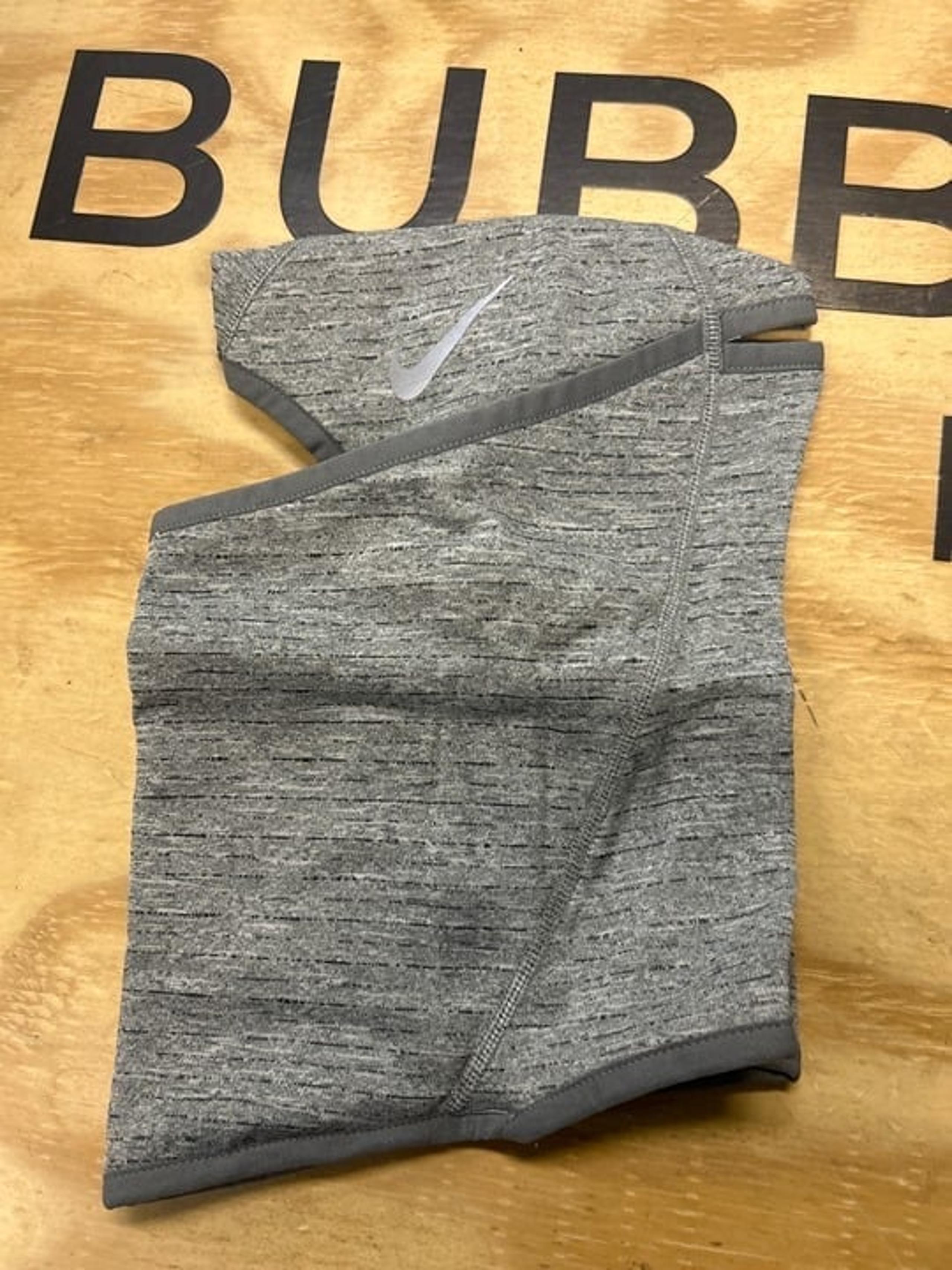 Nike Pro Hyperwarm Hydropull Hood Grey  One Size