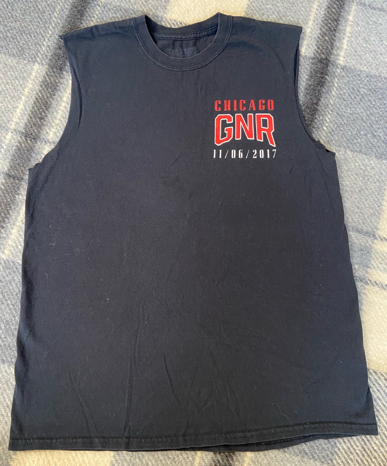 Vintage Guns and Roses Chicago Bulls Michael Jordan tank top unisex medium