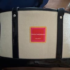 Dog carrier