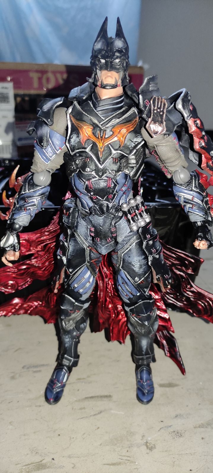 Batman Variant Play Arts Kai: Timeless Bushido Batman Action Figure