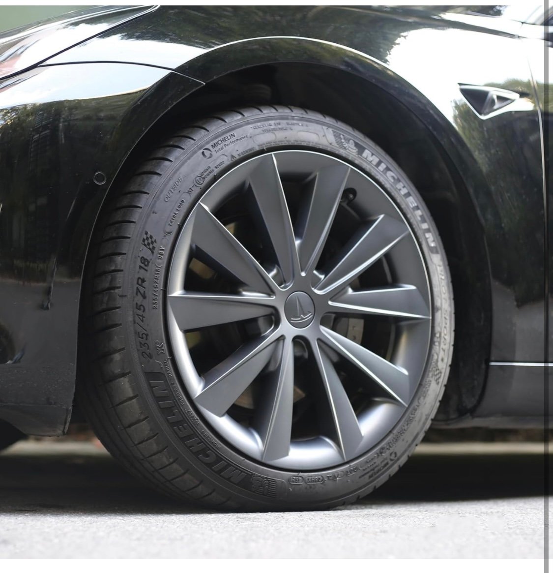 Black Hubcap for Tesla Model 3 Wheel Cover 18 Inch Hub Cap Replacement Uberturbi
