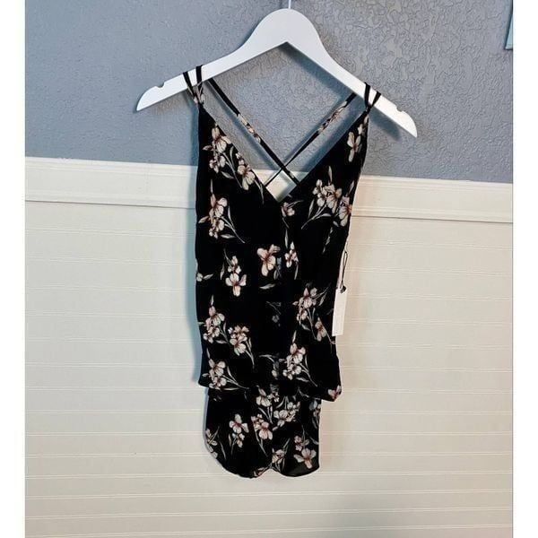 Olivaceous Black Floral Racerback Sleeveless Mini Romper Women's Size Small