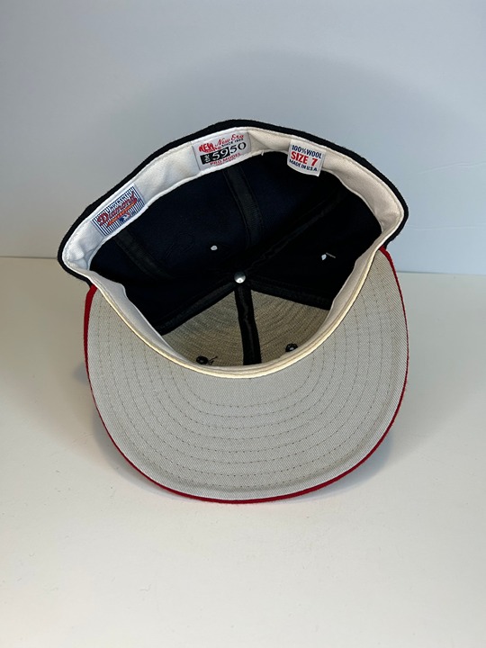 Vintage Atlanta Braves New Era Fitted Hat Size 7 New