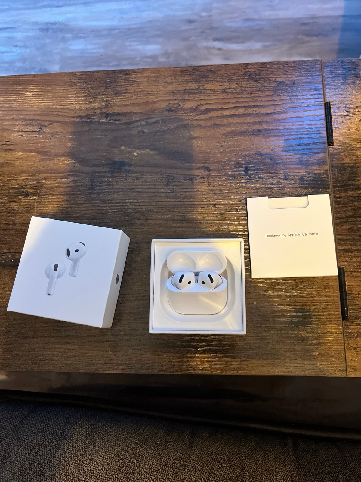 AirPods