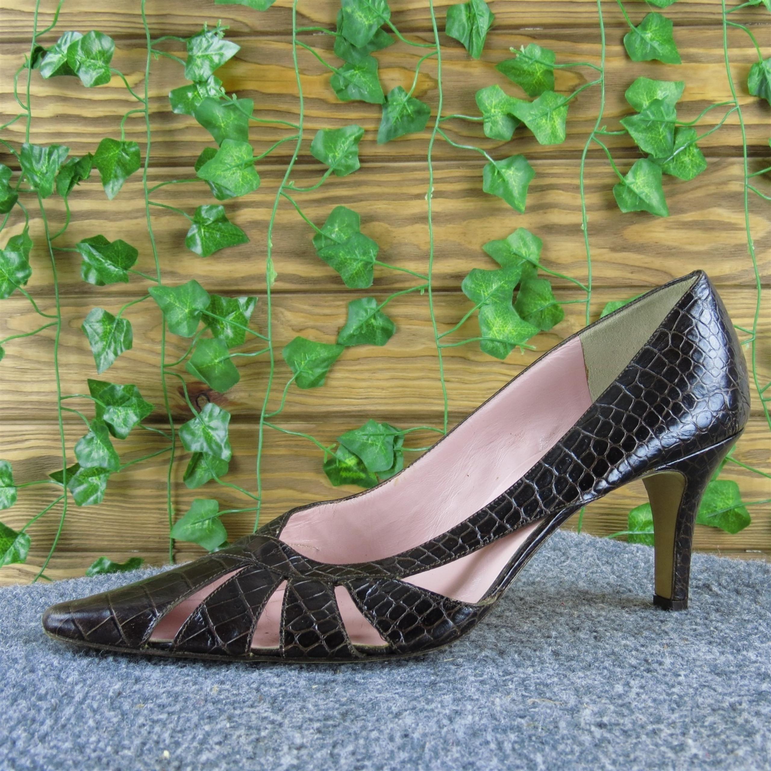 Amalfi Women's  Pump Brown Leather Pump 11 Medium Gently Used 2025