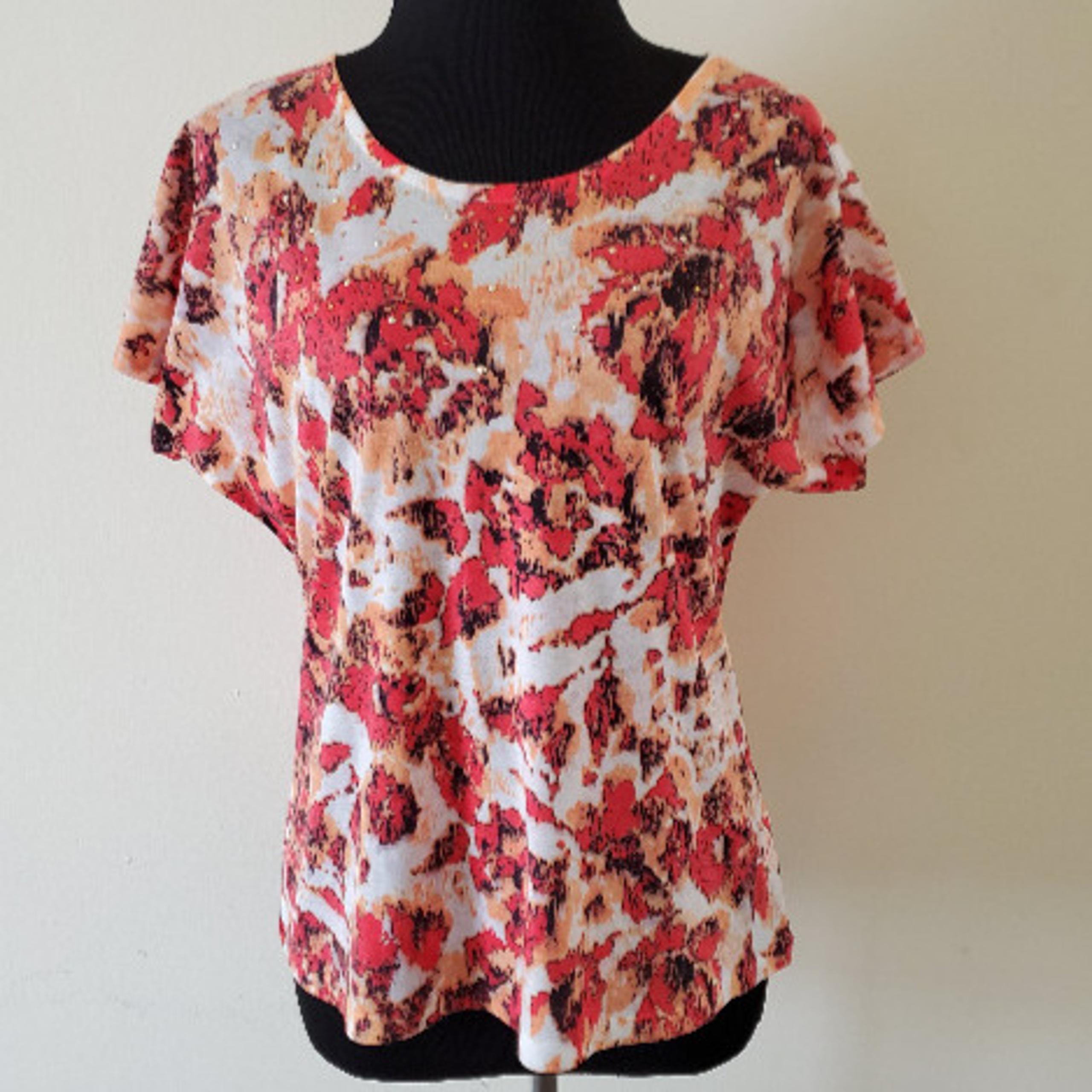 Laura Ashley Floral Watercolor Rhinestone Knit Top Shirt - Size Medium