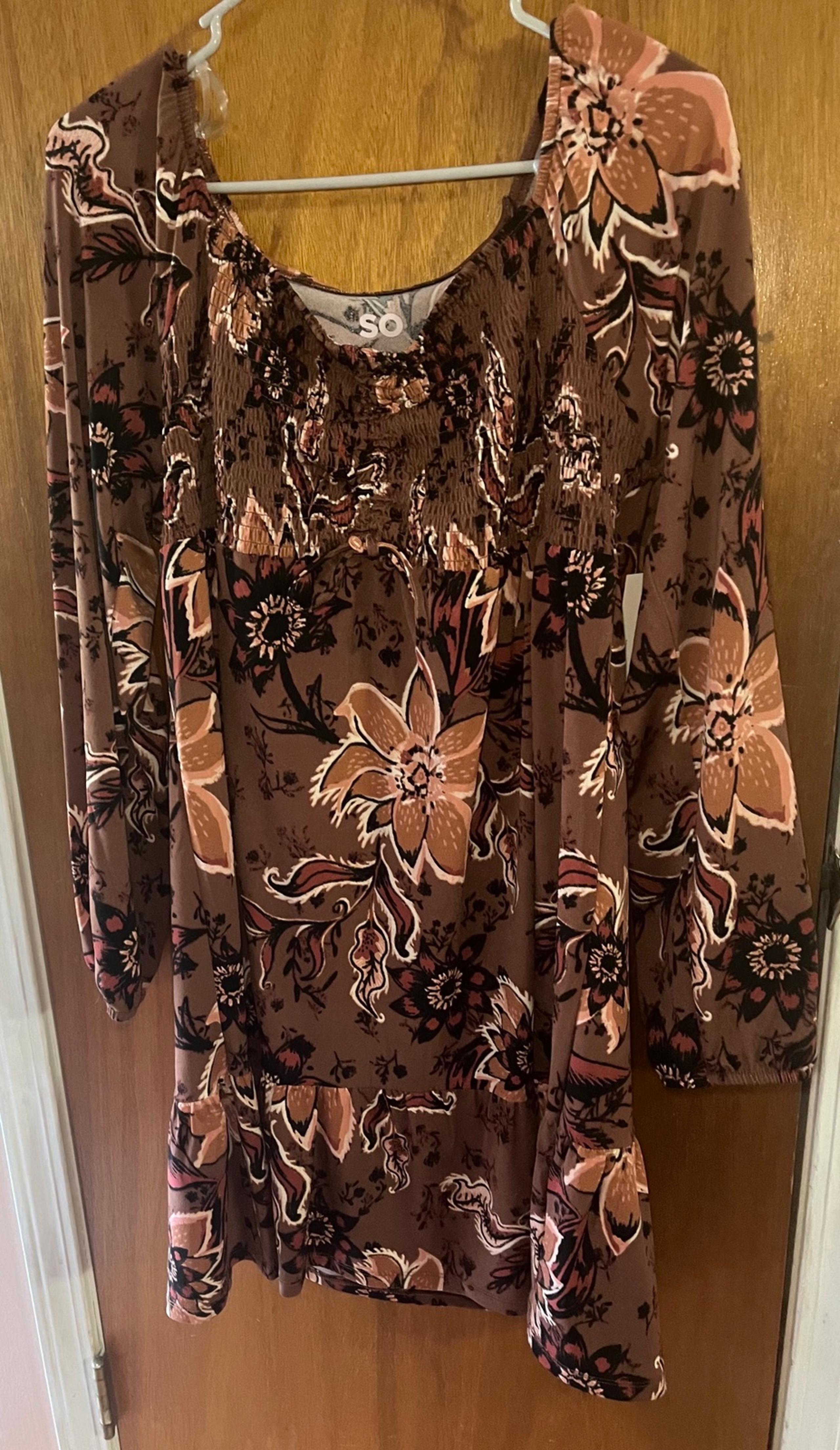 Dress NWT Brown Floral, Smocked Long Sleeved Women’s 2X SO