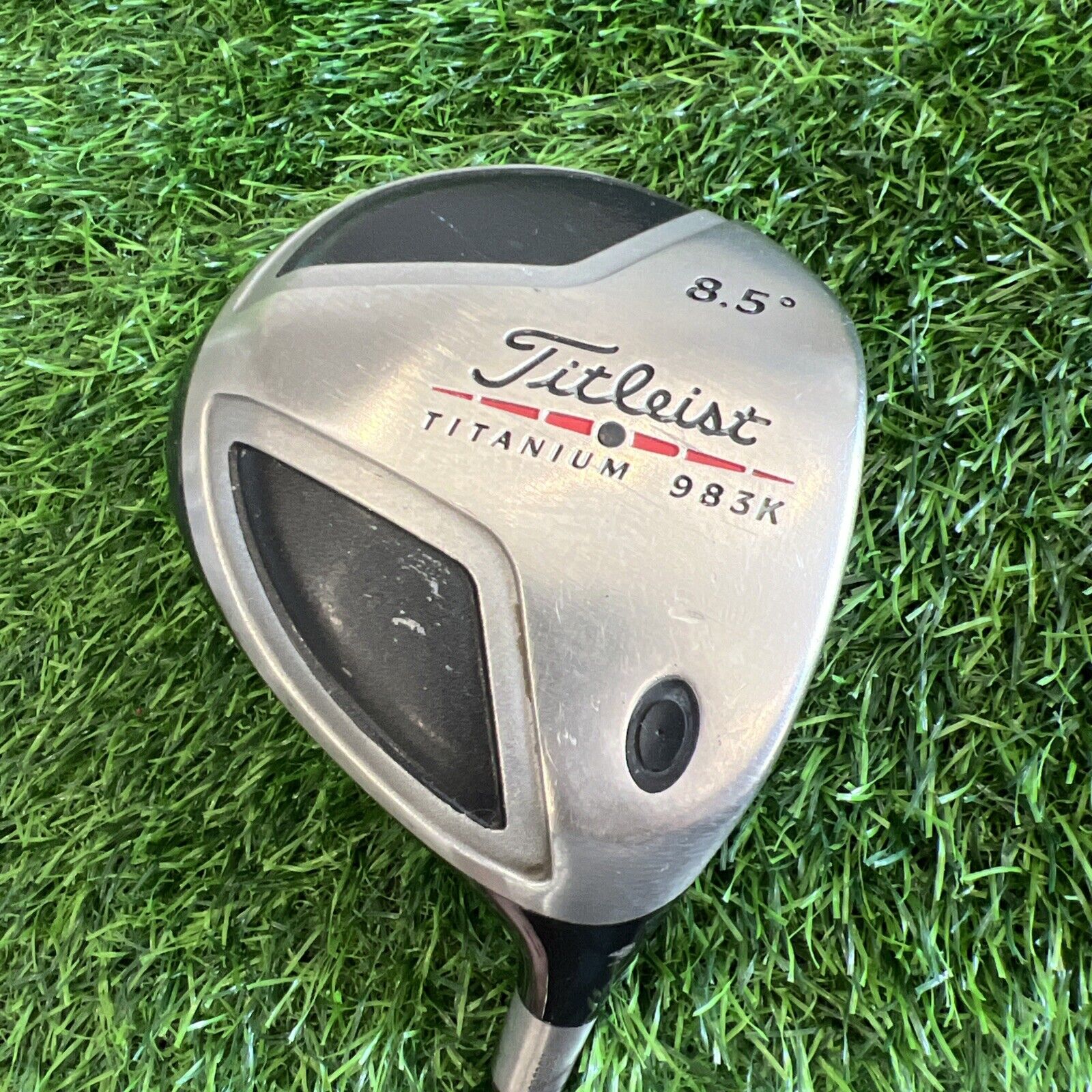 TITLEIST TITANIUM 983K 8.5 DRIVER W/ Custom UST HD Regular SHAFT D151