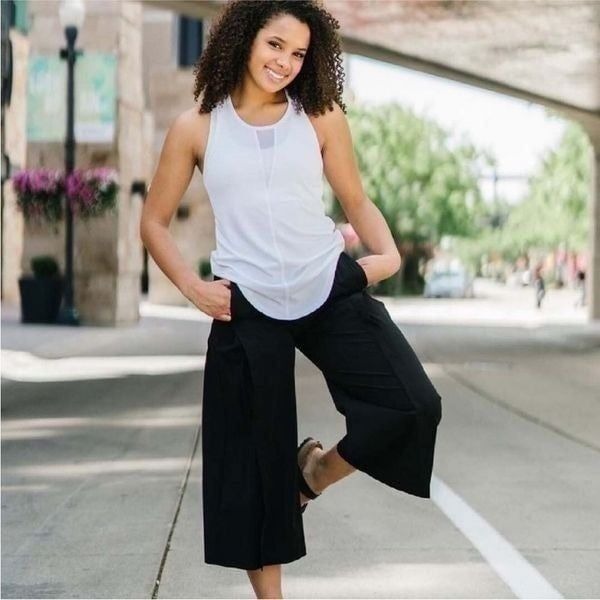 ZYIA Active Work Flow Wide Leg Gaucho Pants