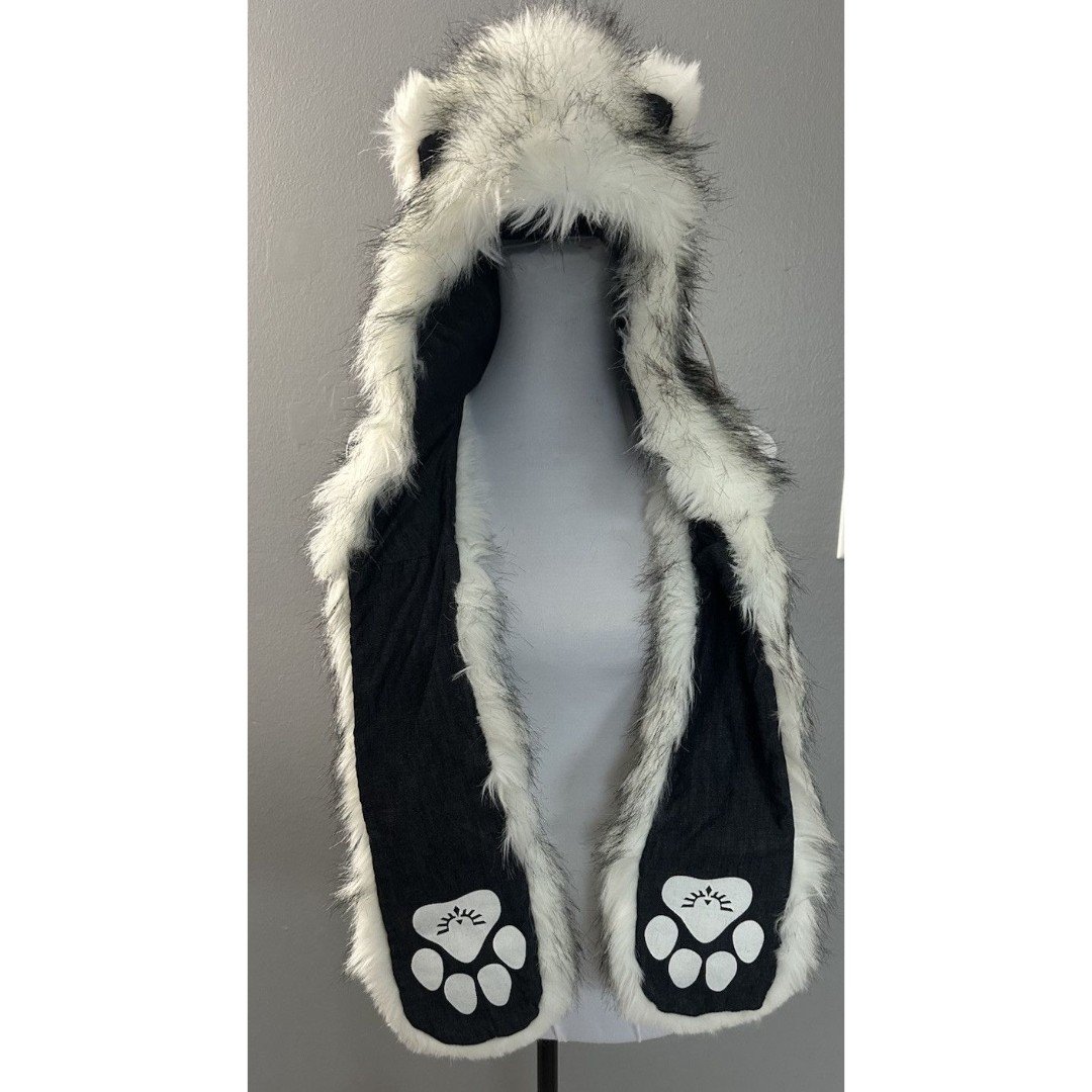 Spirit Hoods Kids Husky, White/Black Faux Fur Hat With Hand Mittens NEW W/TAGS