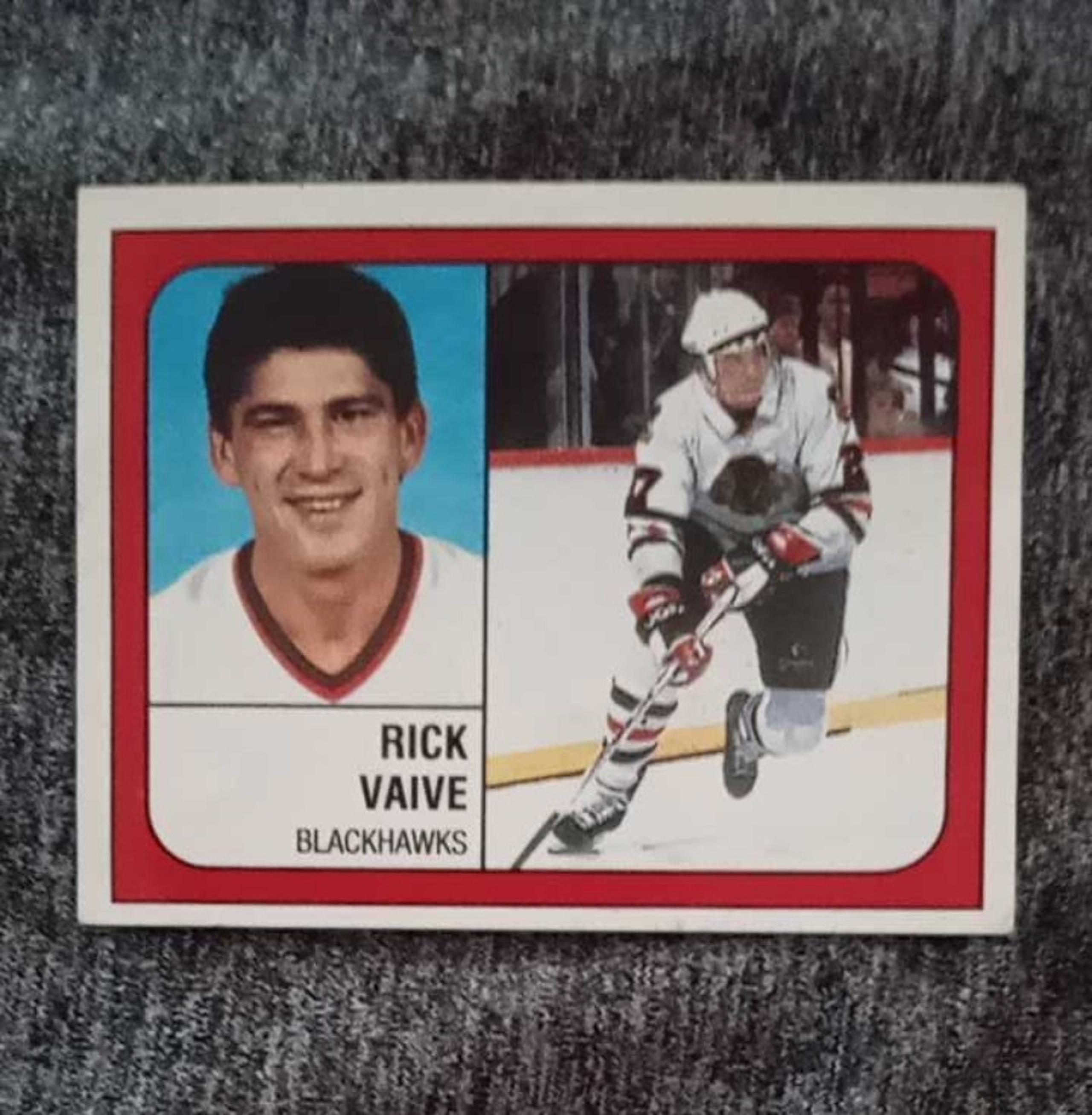 1988-89 Panini #31 Rick Vaive Blackhawk Hockey Trading Sticker Card