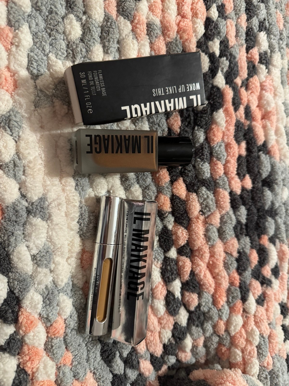 IL MAKIAGE FOUNDATION AND CONCEALER DUO