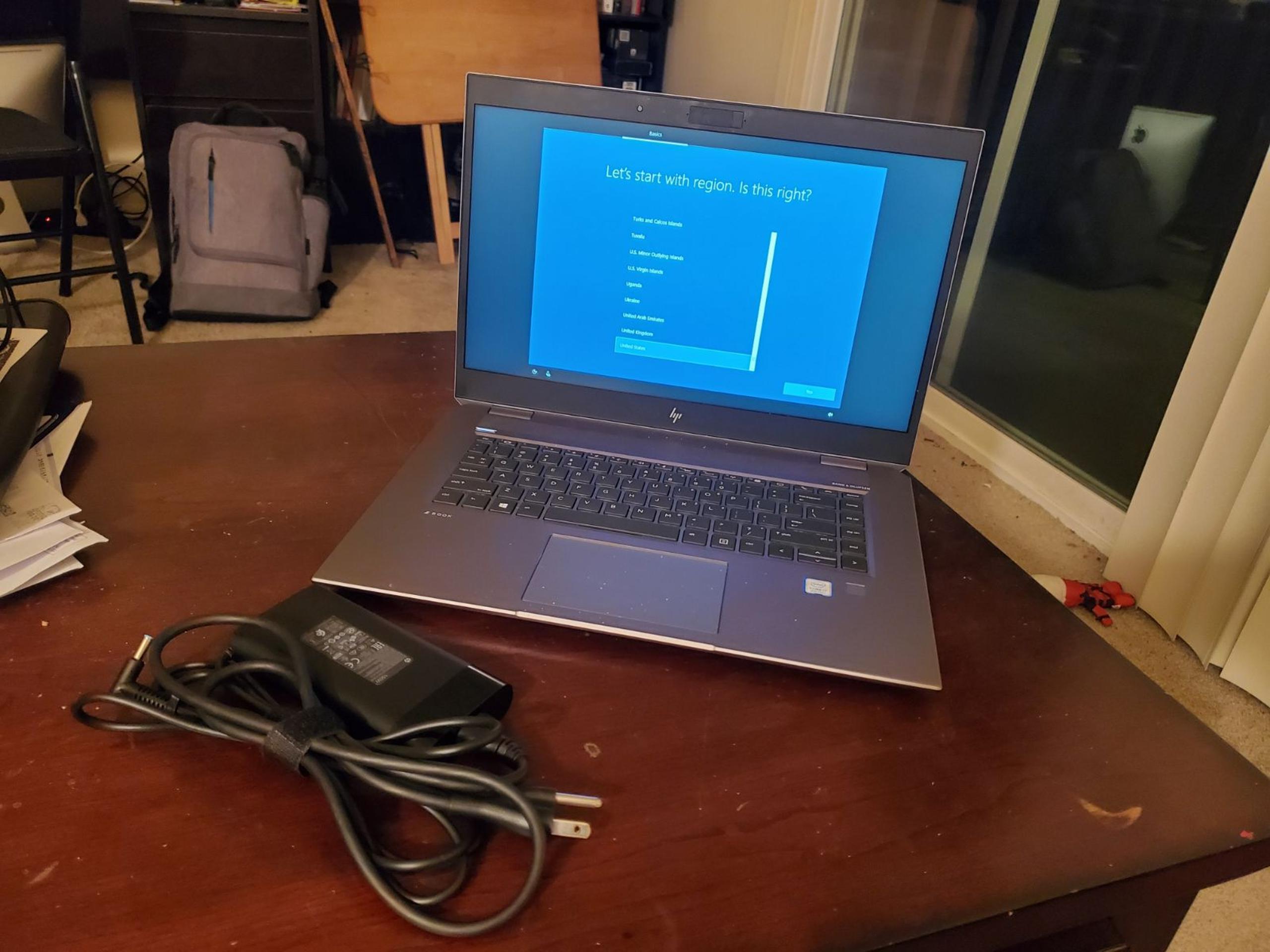 Book Studio x360 G5, EliteBook 1050 G1
3