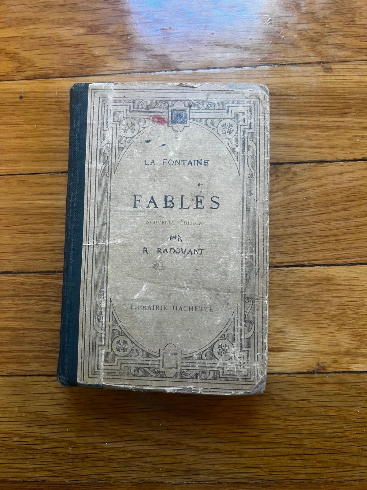 Rare French Antique book / French classics: La Fontaine Fables