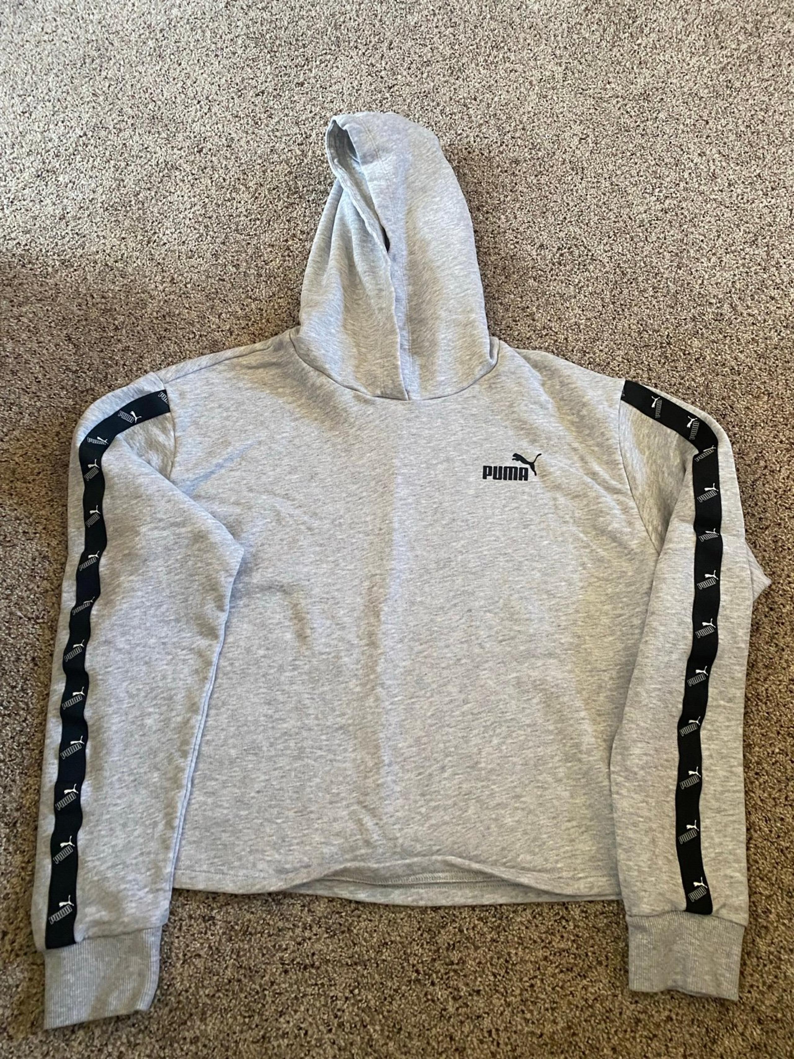 Puma Athletic Sport Hooded Crop Pullover Sweatshirt Women’s Size Small