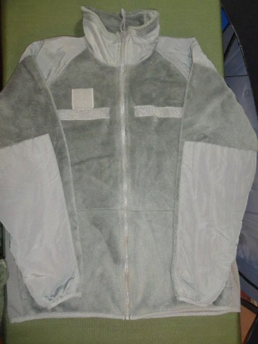 MEDIUM PECKHAM ARMY USAF GEN III GREEN FLEECE COLD WEATHER JACKET COLD WX JM 101