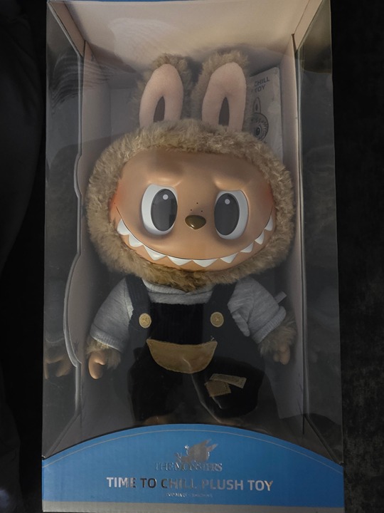 Popmart -Time to Chill Vinyl Plush Doll