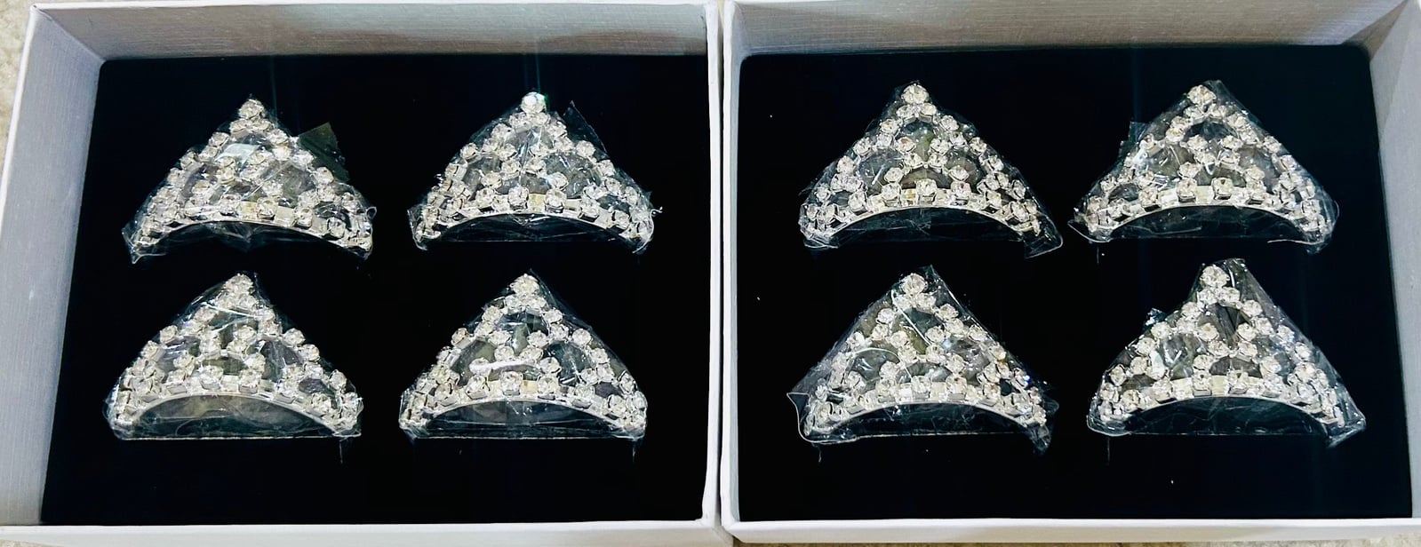 New in Box Set of 8 Princess Bridal Shower Tiara Crown Crystal Napkin Rings