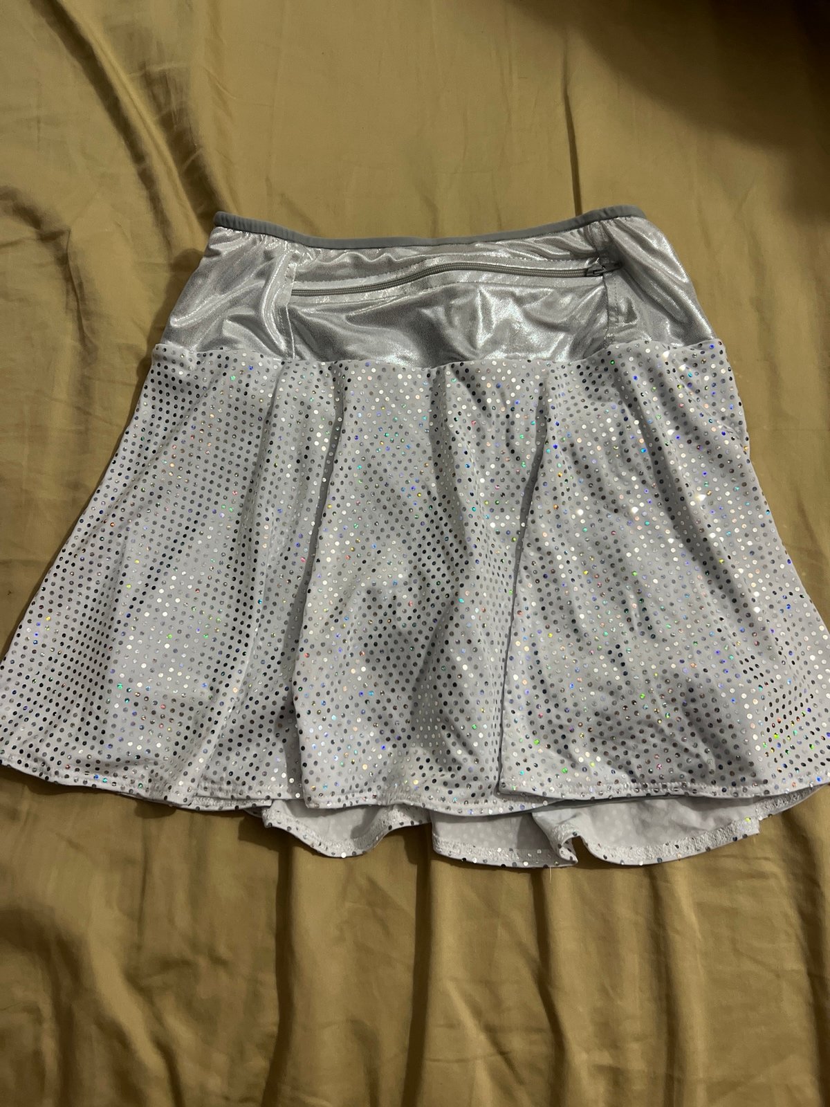 Bolder Athletic White/silver running skirt