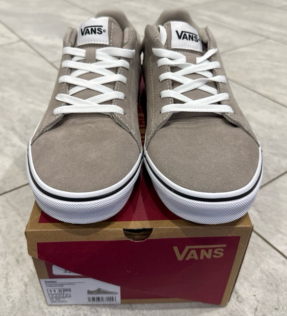 New Vans suede atmosphere/white mens size 11.5 low top 90s retro sneakers shoes
