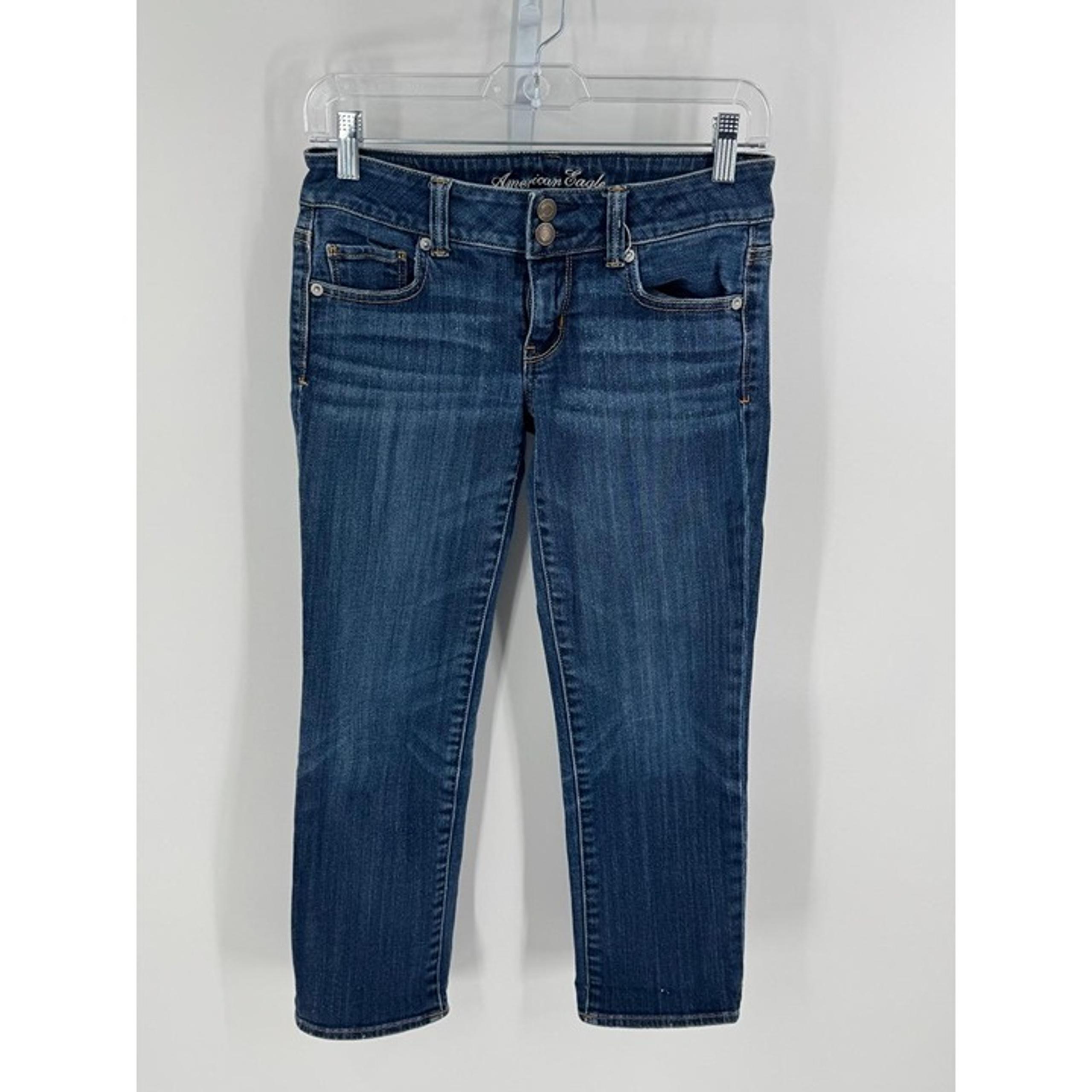 American Eagle AEO Dark Wash Button Fly 5-Pocket Womens Cropped Jeans Size 2