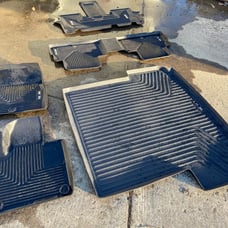 2020-2022 Kia Telluride Husky Floor Liners