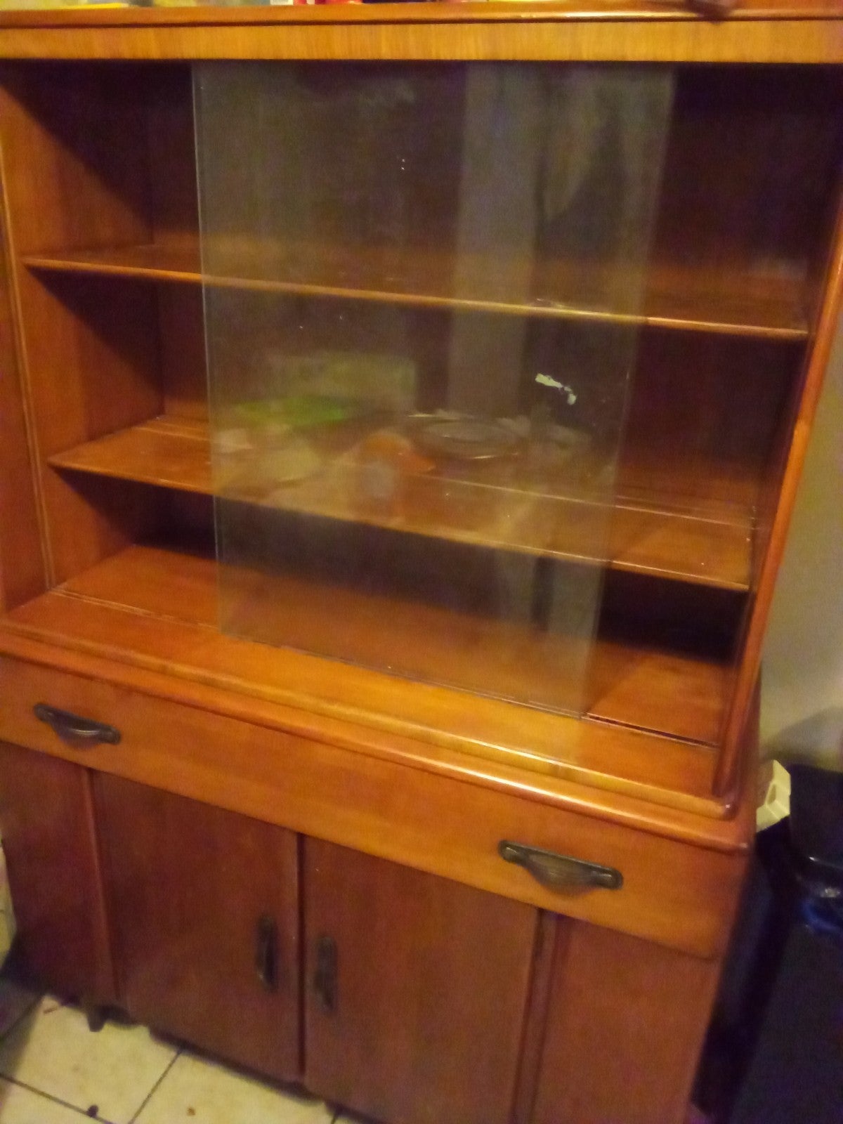 Kitchen/dining Furniture