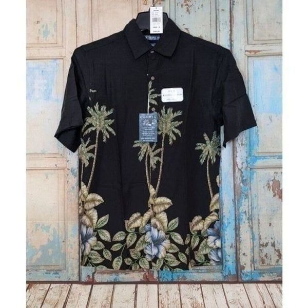Campia Mens Size Small Black Collared Natural Stretch Short Sleeve Sport Shirt
