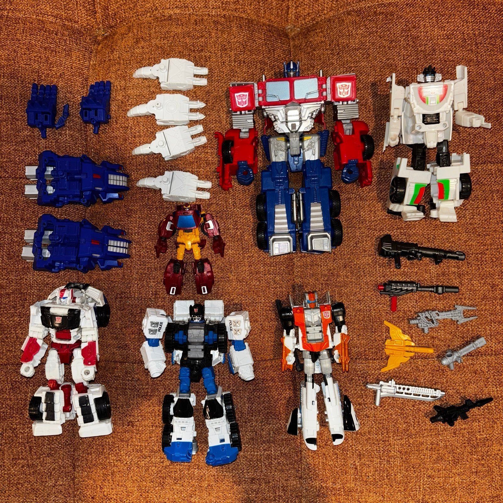 TRANSFORMERS COMBINER WARS OPTIMUS MAXIMUS PRIME LOT OF 6 W/ UPGRADE HANDS FEET