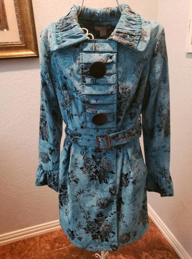 Pura Vida trench coat