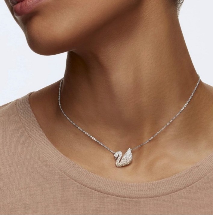 Swarovski Crystal Iconic Swan Small Pendant 5215038- New In Box