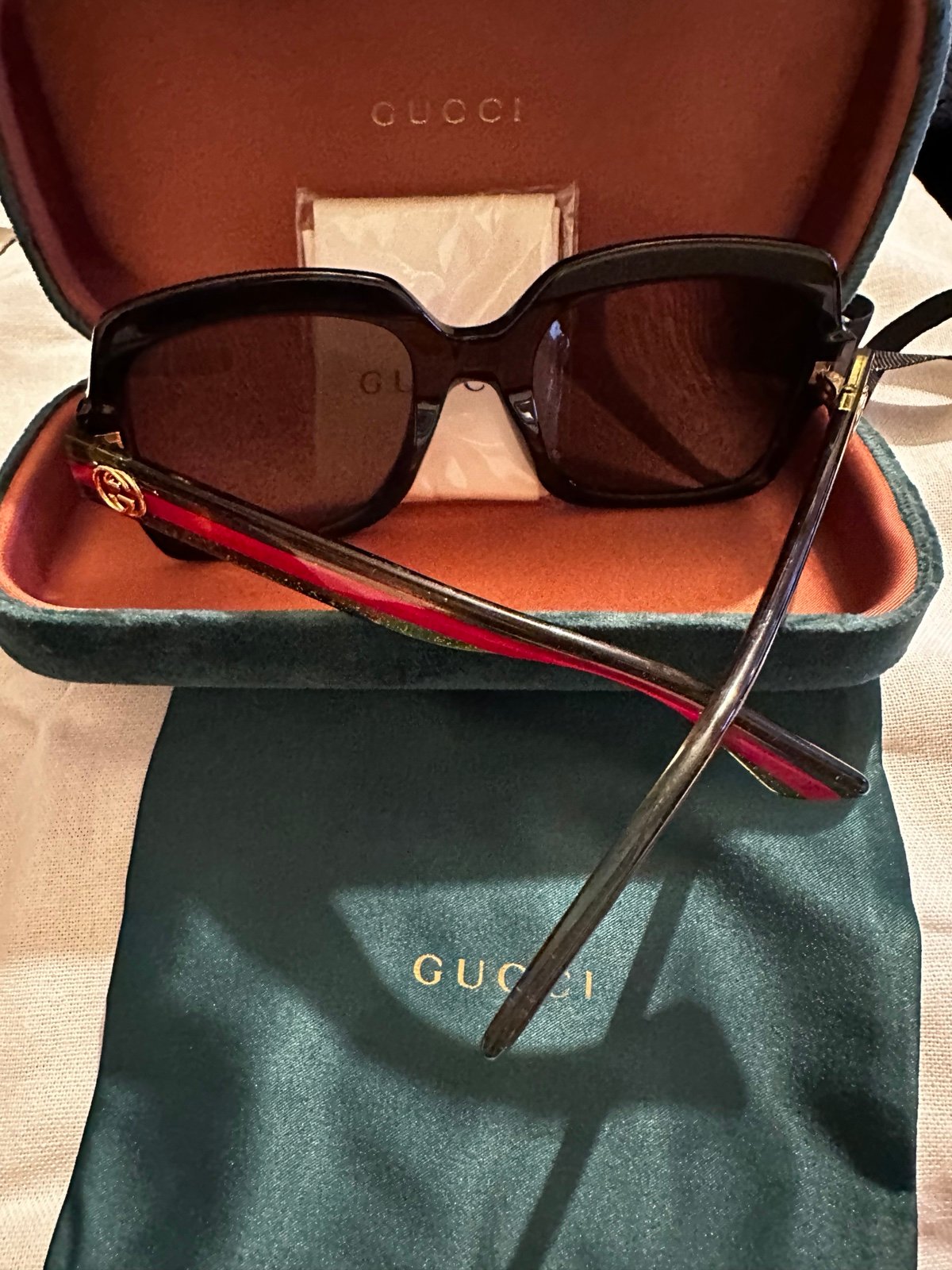 Gucci Black sunglasses