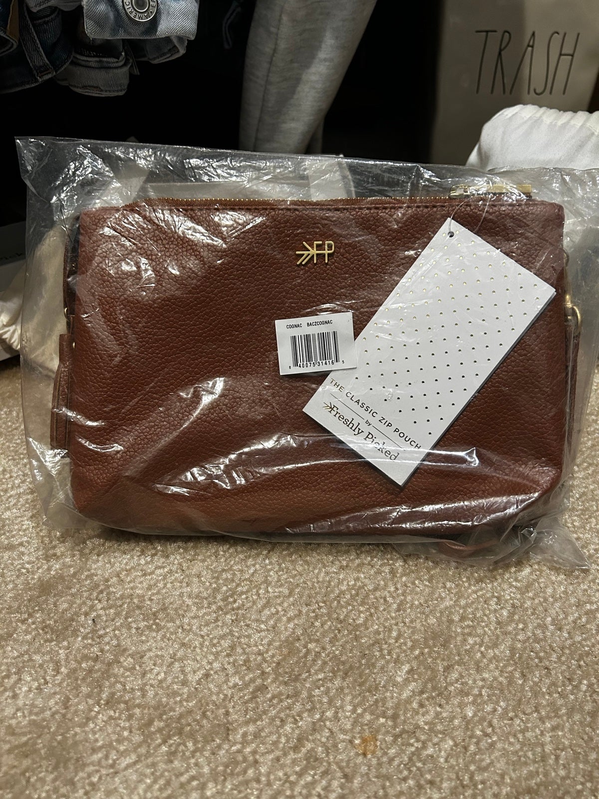FP Cognac zip pouch